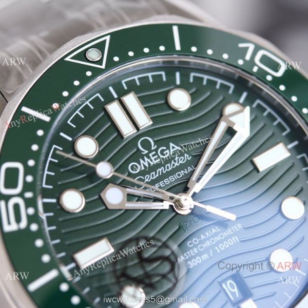 Omega 2022 Novelties Swiss Omega Seamaster Diver 300m VSF 8800 Green Dial Watch 1