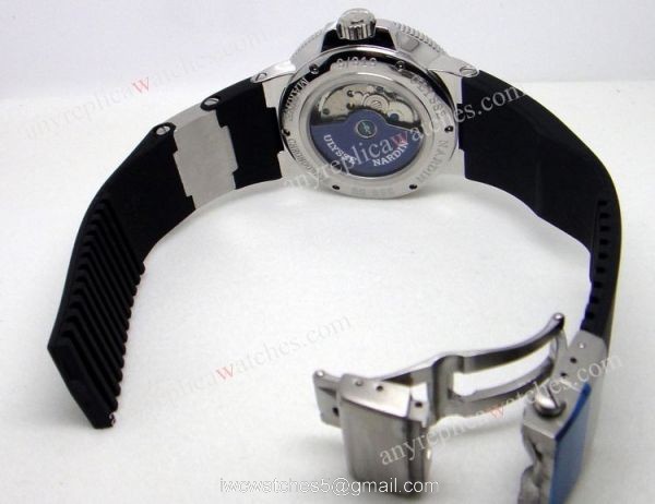 Ulysse Nardin Replica Maxi Marine Diver watch SS White Face 2