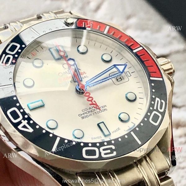 AAA Replica Omega Commanders 007 James Bond Watch Stainless Steel Men 2