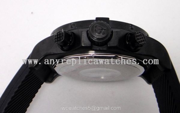 Replica Breitling Super Avenger Black Chronograph Rubber Strap 48mm 2