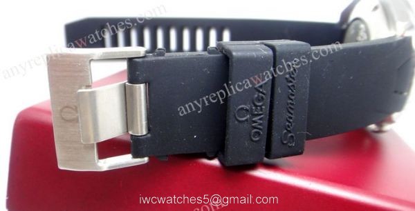 Omega Seamaster Replica Planet Ocean Rubber Strap Automatic Watch 2