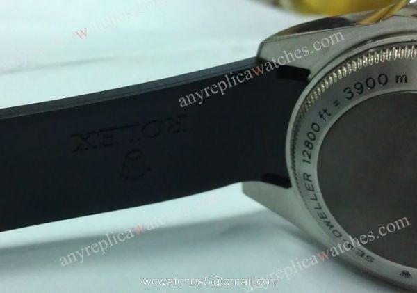 Sports Rolex Deepsea 44mm Replica Watch and Black rubber watchband 2
