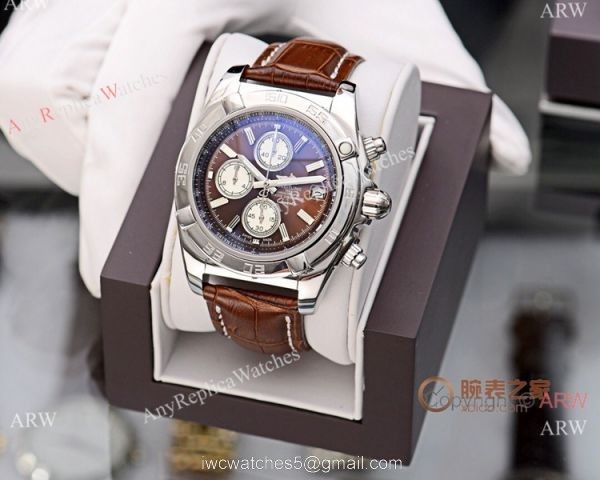 Fake Breitling Chronomat Chronograph Watches White Face 2