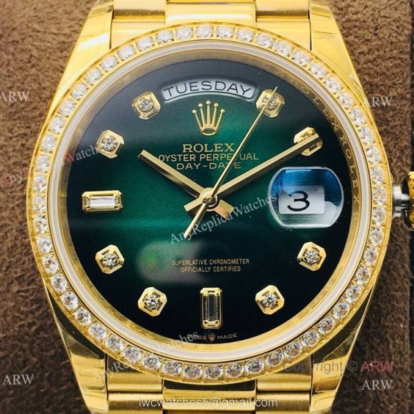(EWF )Swiss 3255 Rolex Oyster Perpetual Day Date Fake Watch Yellow Gold Green Dial 2
