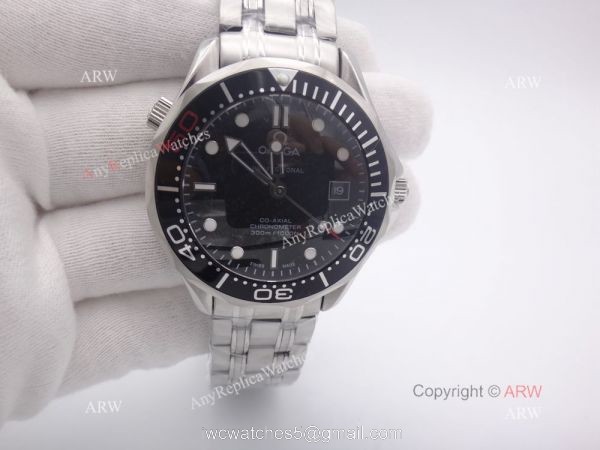 AAA Grade Omega Seamaster 007 Replica Watch Stainless Steel Black Bezel 2
