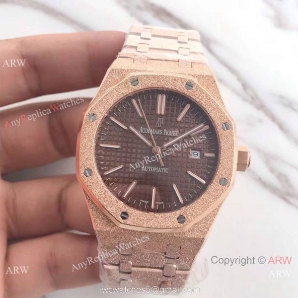 JF Copy Audemars Piguet Royal Oak 41mm Watch Frosted Gold Watch Case 2