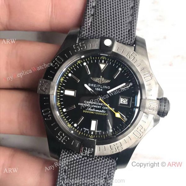 Swiss Grade Copy Breitling Avenger II Seawolf Solid Black Design Watch 45mm 2