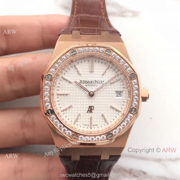 JH Factory Replica Audemars Piguet Jumbo Extra Thin Rose Gold Diamond AP Watch 39MM 2