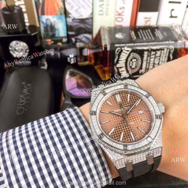 Audemars Piguet Royal Oak Diamond Replica Watches 43mm Black Dial 2