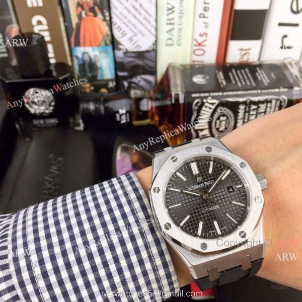Audemars Piguet Royal Oak Fake Watches 43mm SS Black Rubber Bracelet 2