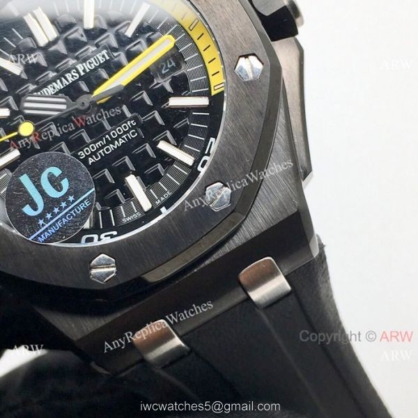 Fake Audemars Piguet Royal Oak Offshore Diver Men Watches All Black 42mm 2