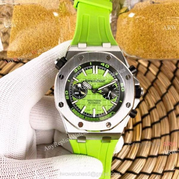 Audemars Piguet Royal Oak Offshore Diver Automatic watch SS Blue Face 2