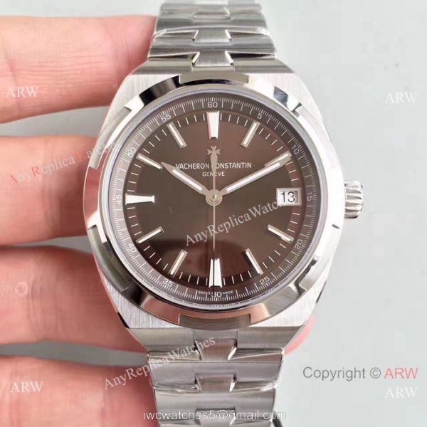 Vacheron Constantin Geneve Fake Watch Overseas &8216;Simple Date Blue Dial 2