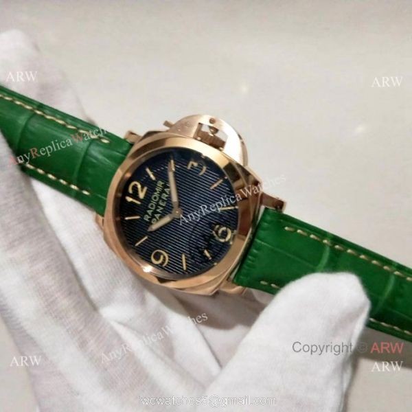 Copy Panerai Radiomir Rose Gold Women Watch Quartz Movement 2