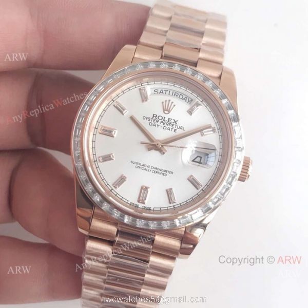 Swiss 2836 DayDate II Rolex Presidential 41mm Replica Watch Rose Gold Silver Dial 2