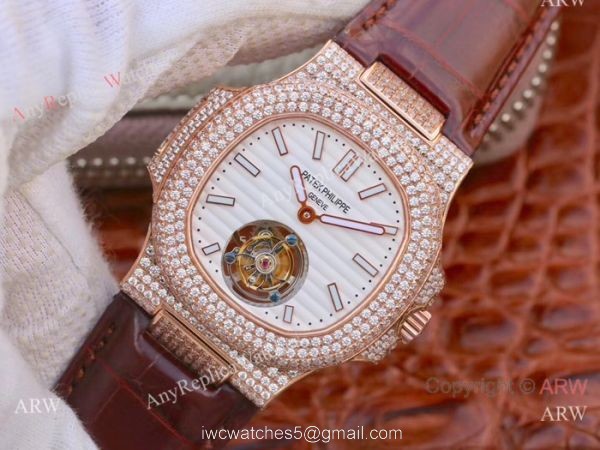 Swiss Replica Patek Philippe Nautilus Jumbo R8 Watch Rose Gold Iced Out 2
