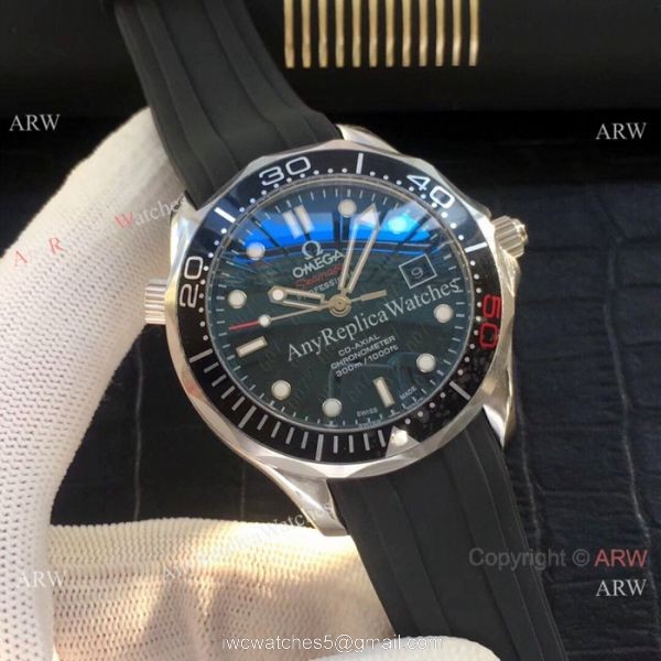 Omega Seamaster James Bond Omega Clone Watch Blue rubber Band 2