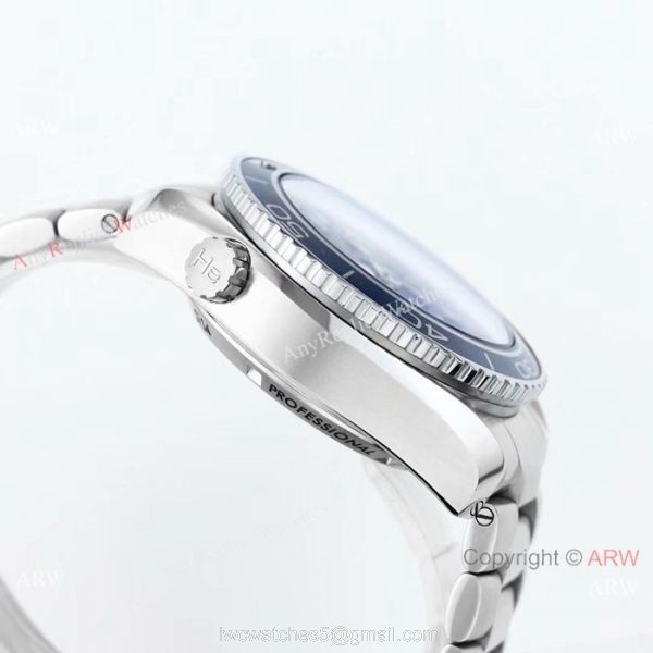 Omega Seamaster Planet Ocean 600m Stainless Steel BLUE Dial Watch Swiss 9300 Replica 2