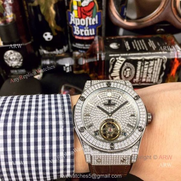 Iced Out Hublot Classic Fusion Watch Replica Rose Gold Gray Gummy Strap 2