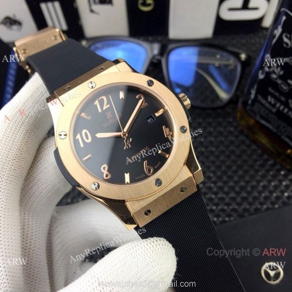 Replica Hublot Classic Fusion 43mm Watches Silver Dial Rose Gold 2