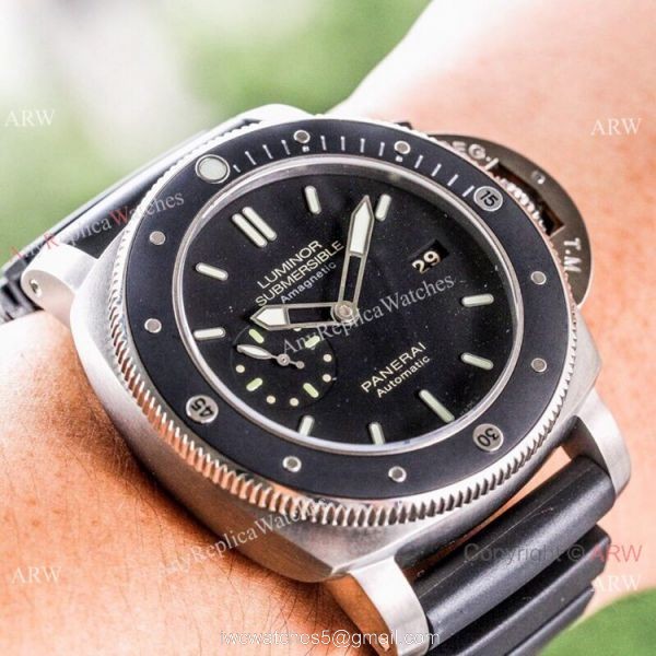 (VS) Swiss Panerai Luminor 1950 47 Submersible Titanium Watch Best Replica 2