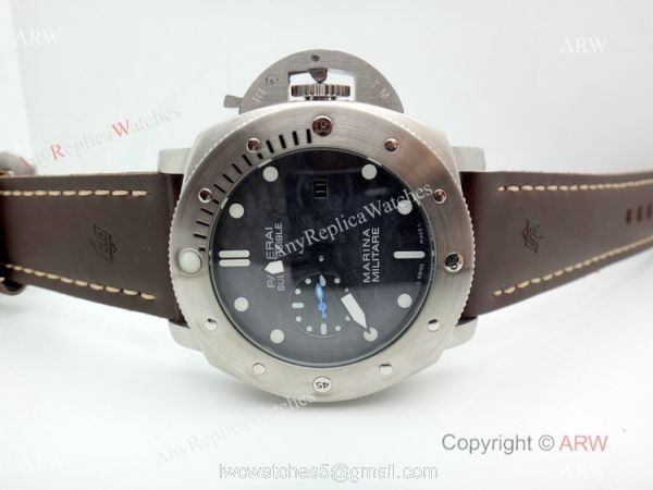 Copy Panerai Luminor Submersible Marina Militare Men Watch Gray Dial 2