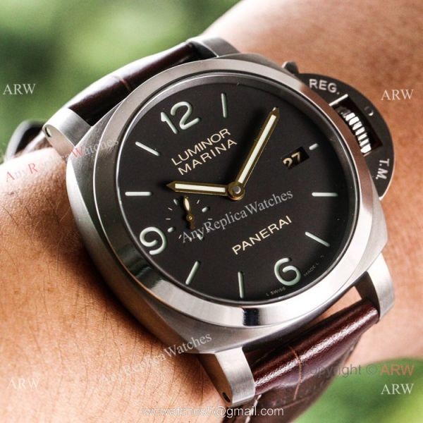 (VS) Swiss Panerai Luminor Marina PAM00351 Watch Titanium Case 2