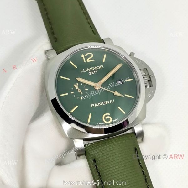 Replica Officine Luminor GMT 44MM Watch Stainless Steel Dark green Dial 2