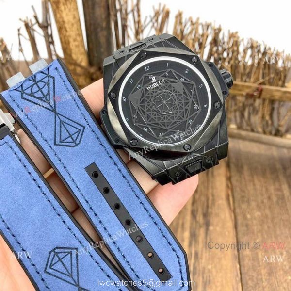 Best Replica Hublot Big Bang Sang Bleu II Watches Blacksteel Blue Gummy Strap 2
