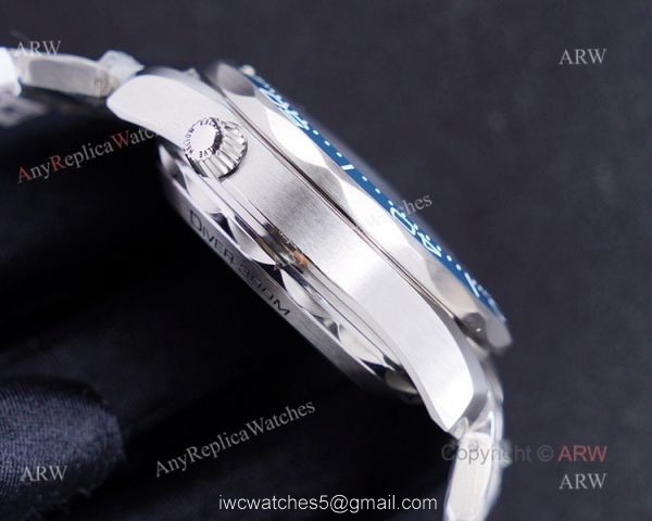 (TW) Highest Quality Diver 300m Omega Seamaster Super Clone Watch 9900 Movement 2