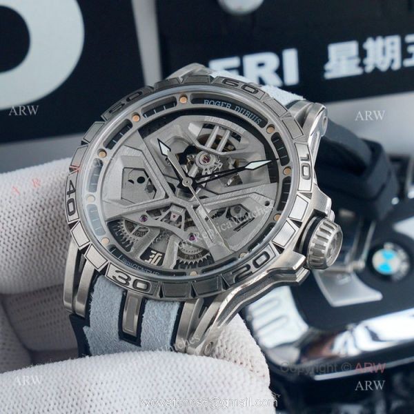 New Roger Dubuis Watch Replica Roger Dubuis Excalibur Huracan Men Watch 2
