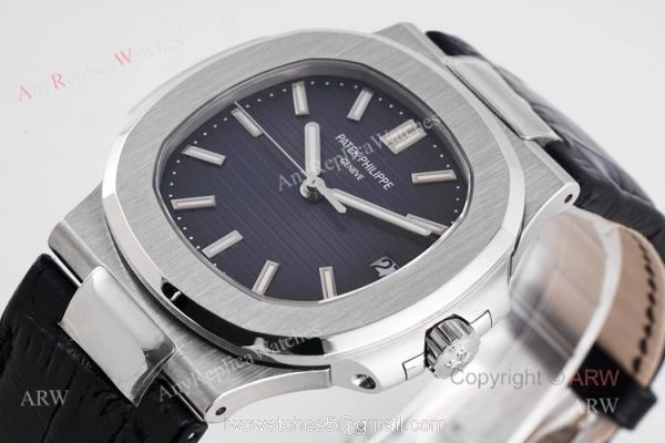 Swiss Replica Patek Philippe Nautilus Dark Blue Dial Stainless Steel Watch For Men 2
