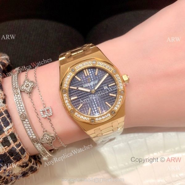 Clone Audemars Piguet Royal Oak Women Watch Diamond Bezel All Gold 2