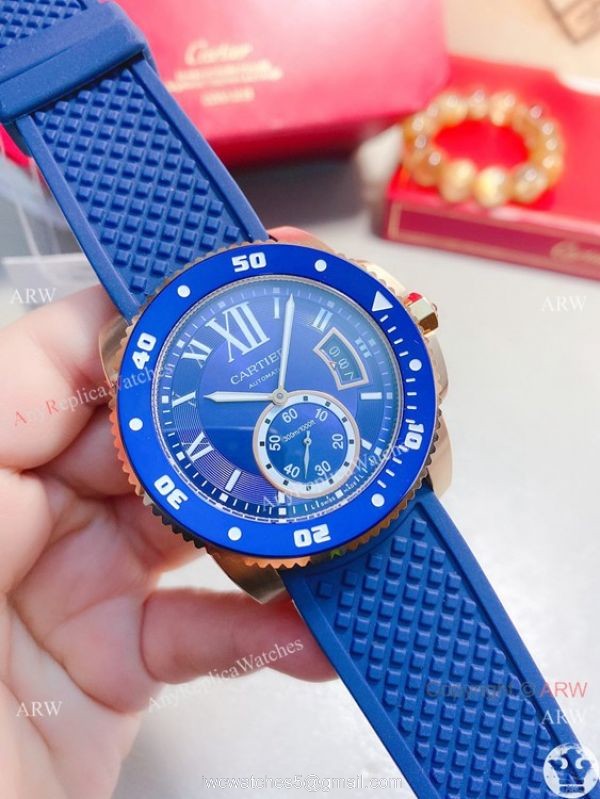 New! Replica Cartier Calibre de Quartz Watches Rose Gold Blue Bezel 2