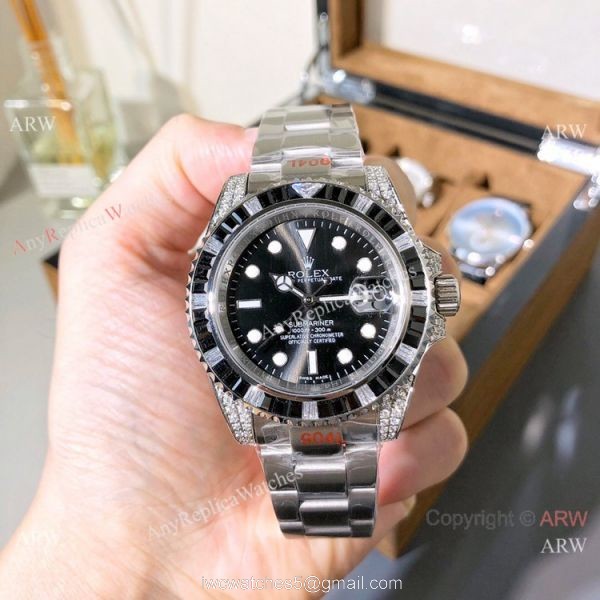 Nice Quality Copy Rolex Submariner Green Diamond Watches 40mm 2