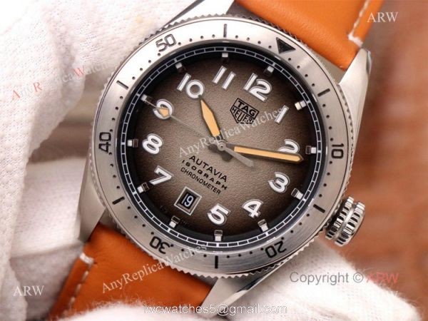 Best Swiss Tag Heuer Autavia Isograph Vintage Watch Replica For Men 2