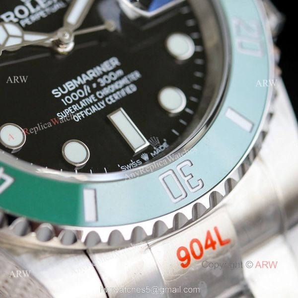 (V11) New Noob Replica Rolex Submariner 41mm Green Bezel Replica Watch Oyster Bracelet 2