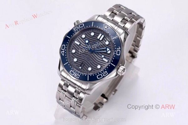 VS Factory Omega Seamaster Diver 300m Grey Wave Dial Omega 8800 Movement Watch Replica 2