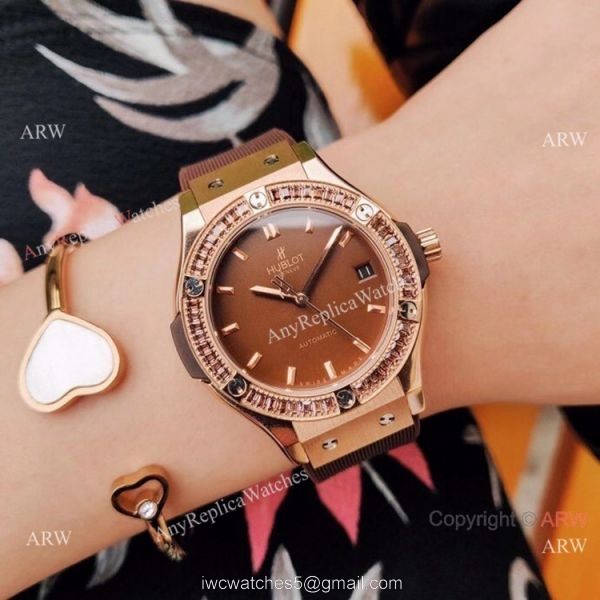 Replica Hublot Big Bang Green Diamond Watche Women Size 2