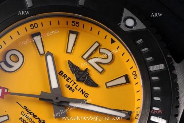 2020 New! Swiss Breitling Superocean Automatic Black Steel Watch Yellow Dial 2