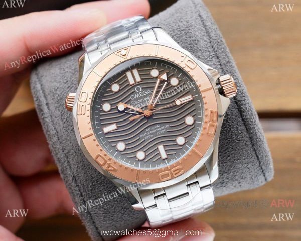 New! Replica Omega Seamaster Diver 300m Watches 2-Tone Rose Gold 2