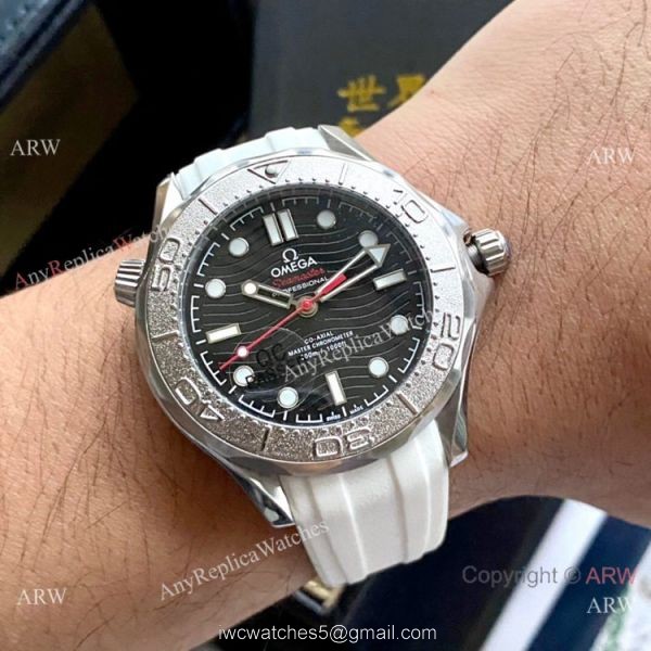 2021 New! Omega Seamaster Diver 300m Nekton Edition Watch Rubber Strap 2