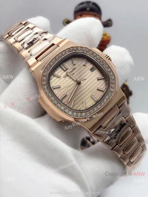 Patek Philippe Nautilus Replica Watch Diamond Bezel Rose Gold 2
