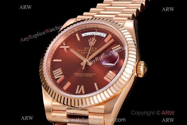 (GM) Rolex Day-Date 40mm Watch Rose Gold Roman Markers 2