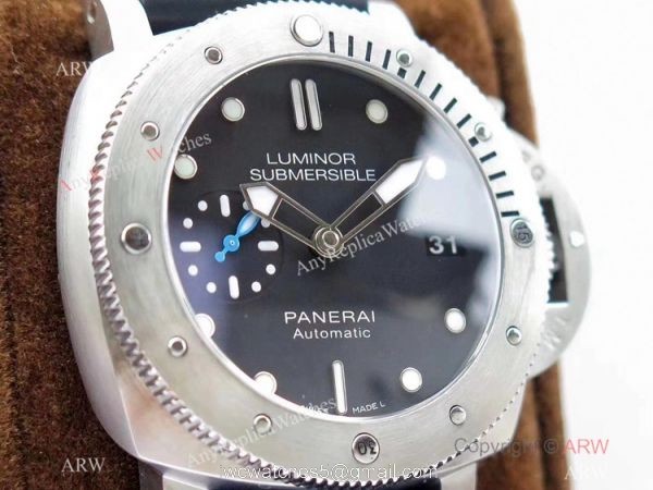 ZF Factory Panerai Luminor Submersible 1950 3 Days Pam682 42mm Watch Super Clone 2