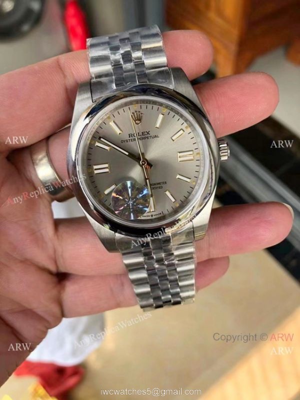 2021 Newest! Rolex Oyster Perpetual Watch 41MM Yellow Face Jubilee Band 2