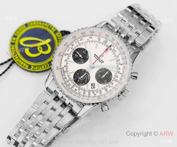 GF V2 Replica Breitling Navitimer B01 Chronograph Watch Panda Dial Best 1:1 Watches 2
