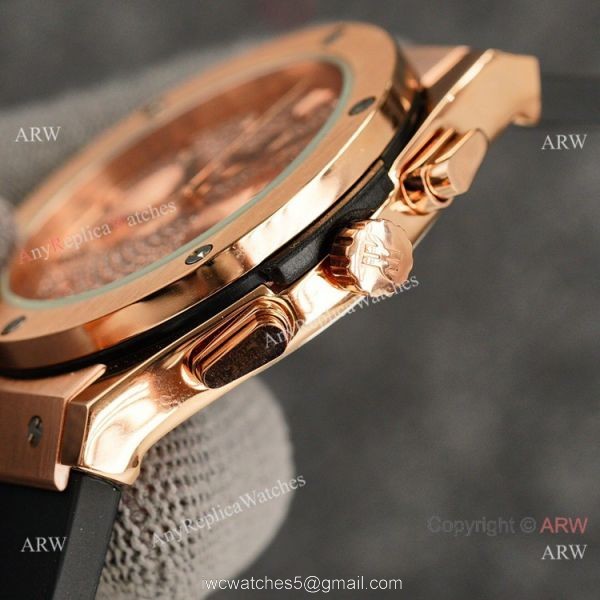 Knockoff Hublot Classic Fusion Diamond Face Rose Gold Watch 43mm 2
