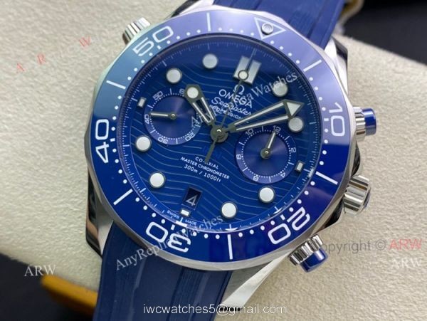 OMF Omega Seamaster Diver 300m Rubber Strap Blue Dial Swiss Replica Watches 44mm 2