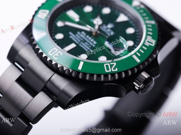 V9 Factory 1:1 Rolex Blaken Hulk Submariner Watch Cal.2824 Green Dial PVD Black Case 2